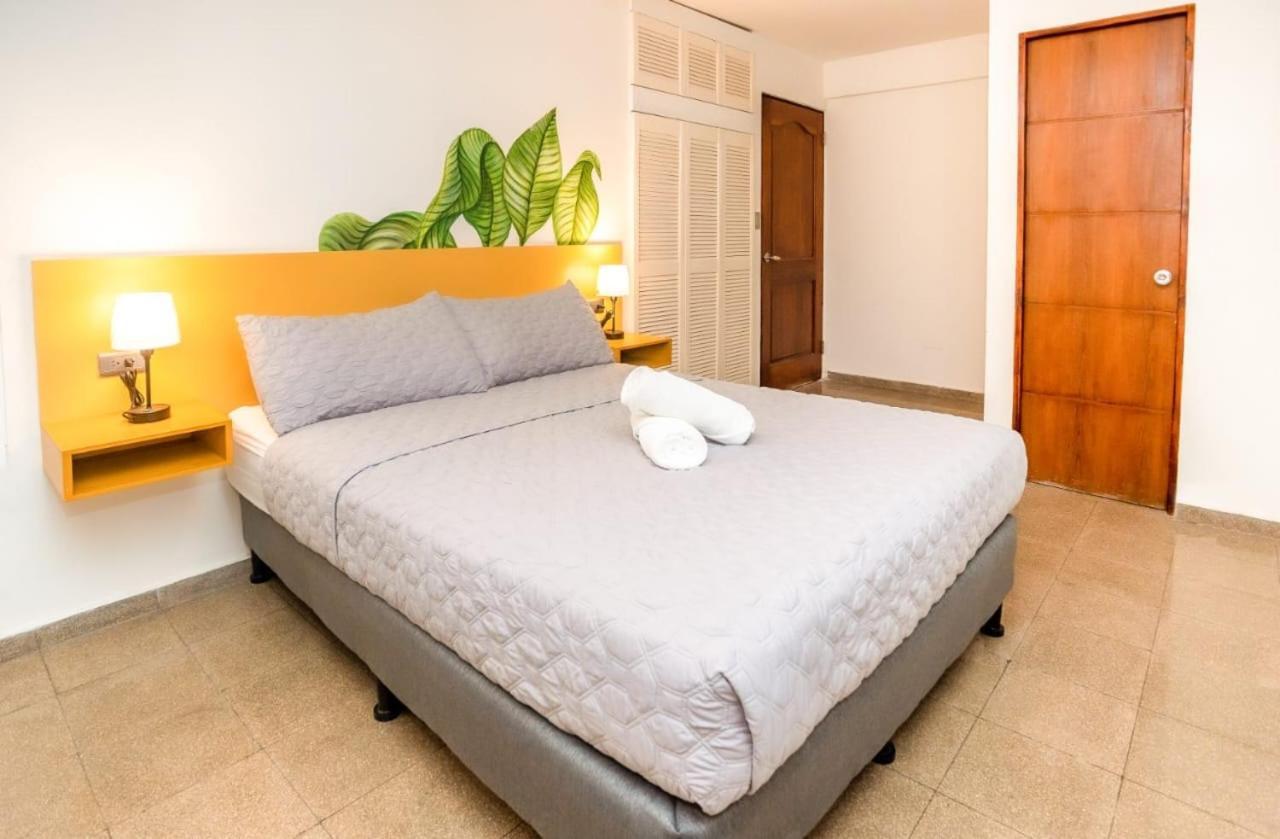 Hotel Caracas Panama City